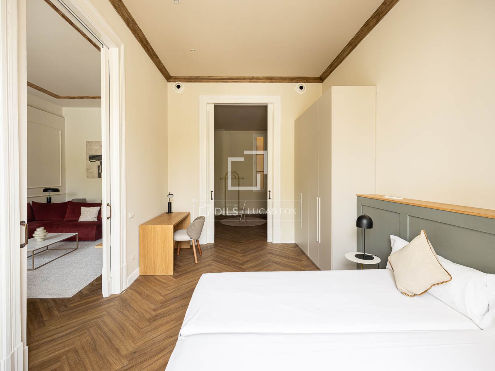Apartamento en Barcelona, España 3 dormitorios, 136 m2 No. 150683