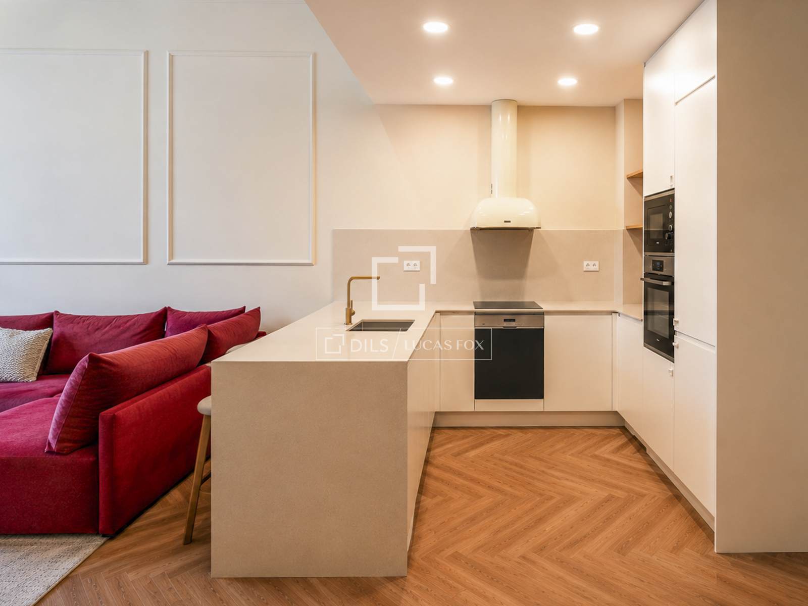 Apartamento en Barcelona, España 3 dormitorios, 136 m2 No. 150683
