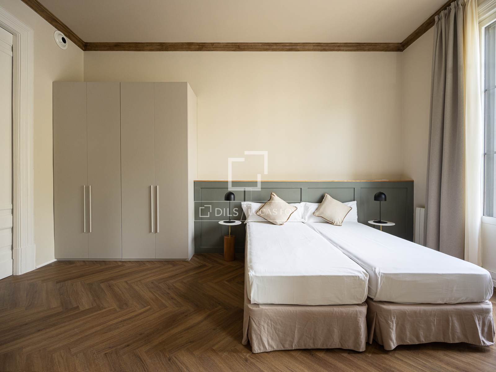 Apartamento en Barcelona, España 3 dormitorios, 136 m2 No. 150683
