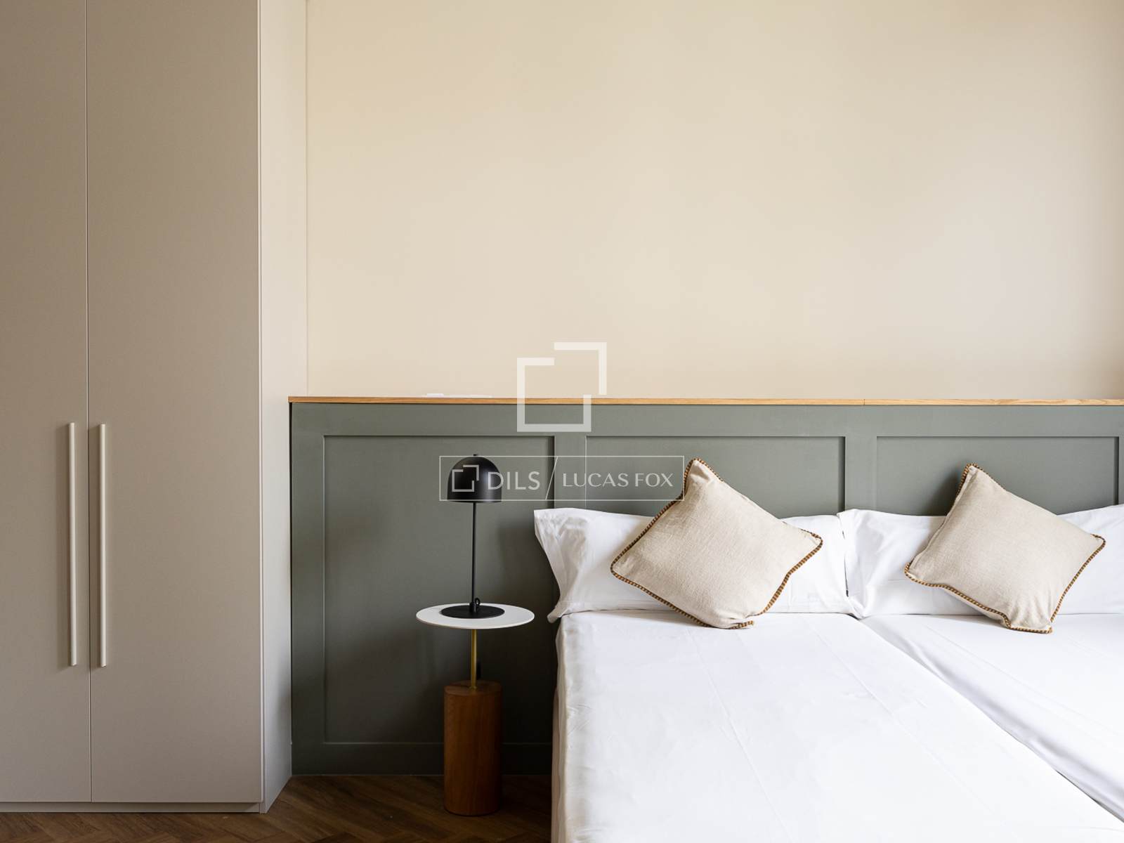Apartamento en Barcelona, España 3 dormitorios, 136 m2 No. 150683