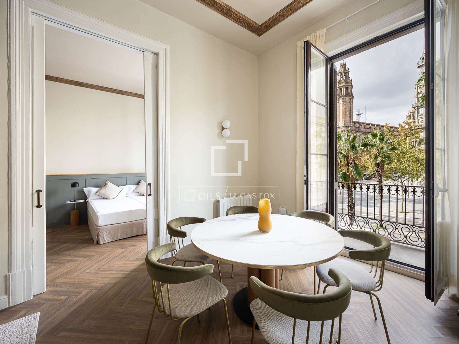 Apartamento en Barcelona, España 3 dormitorios, 136 m2 No. 150683