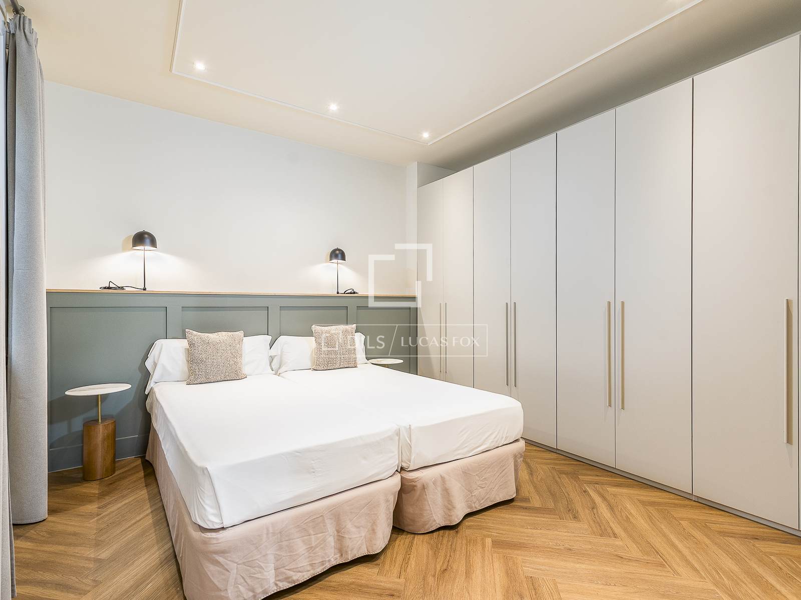 Appartamento a Barcelona, Spagna 3 camere da letto, 119 mq. N° 150684