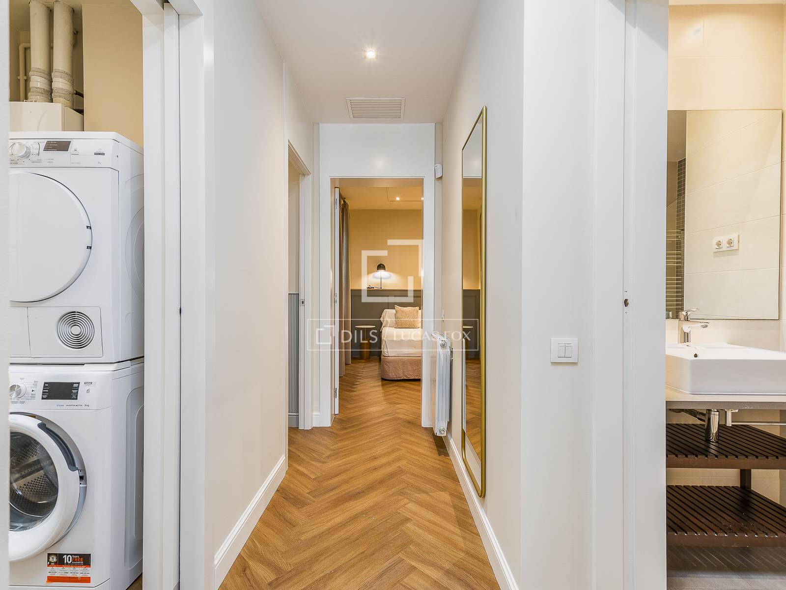 Appartamento a Barcelona, Spagna 3 camere da letto, 119 mq. N° 150684