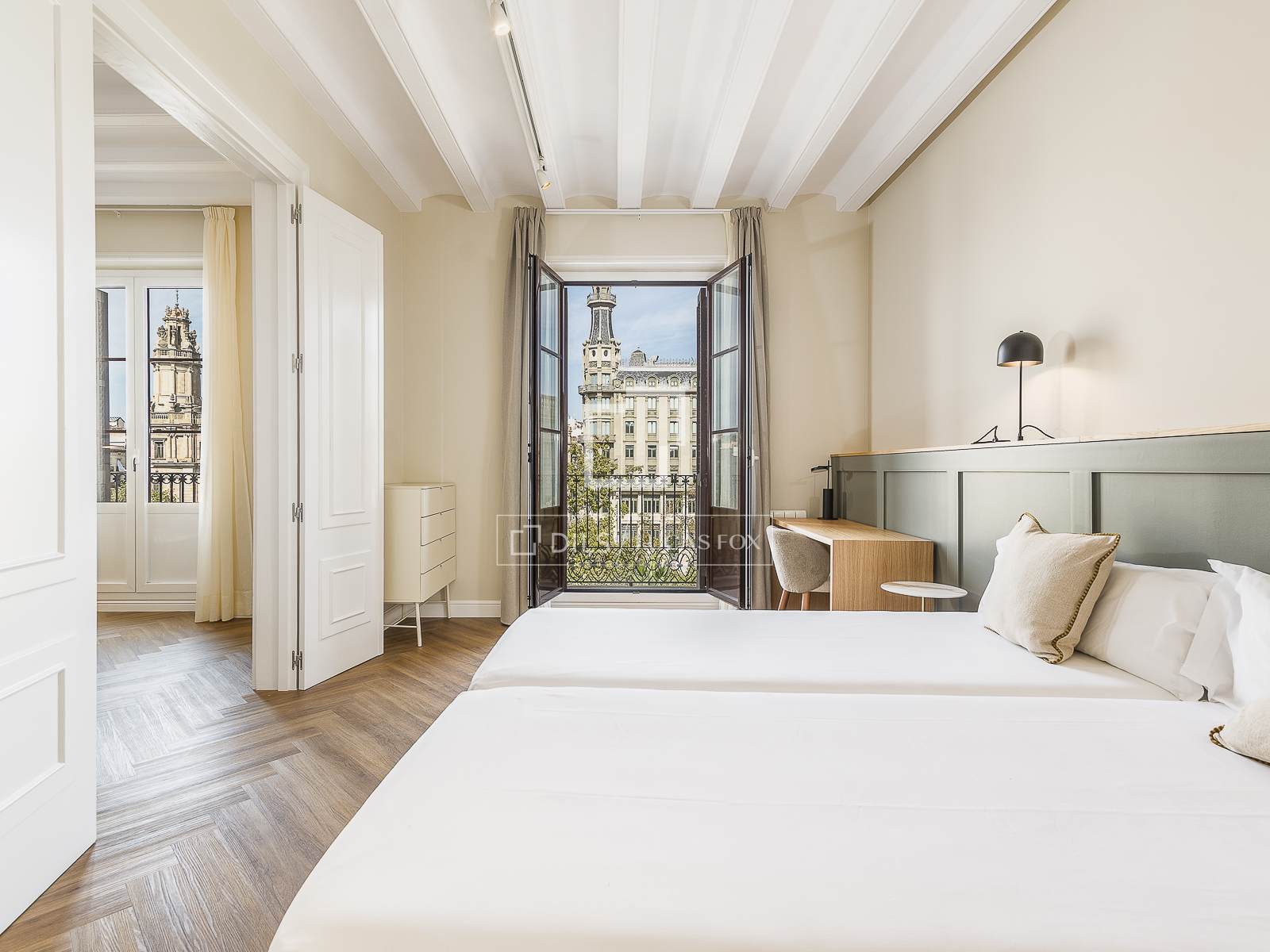 Appartamento a Barcelona, Spagna 3 camere da letto, 119 mq. N° 150684