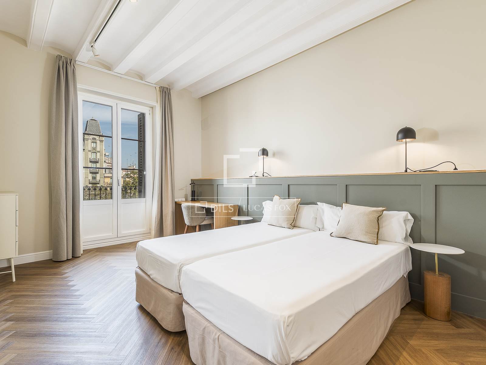 Appartamento a Barcelona, Spagna 3 camere da letto, 119 mq. N° 150684
