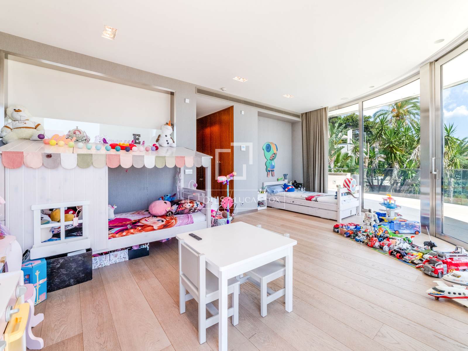 Villa in Sitges, Barcelona, Spanien 5 Schlafzimmer, 615 m2 Nr. 150681