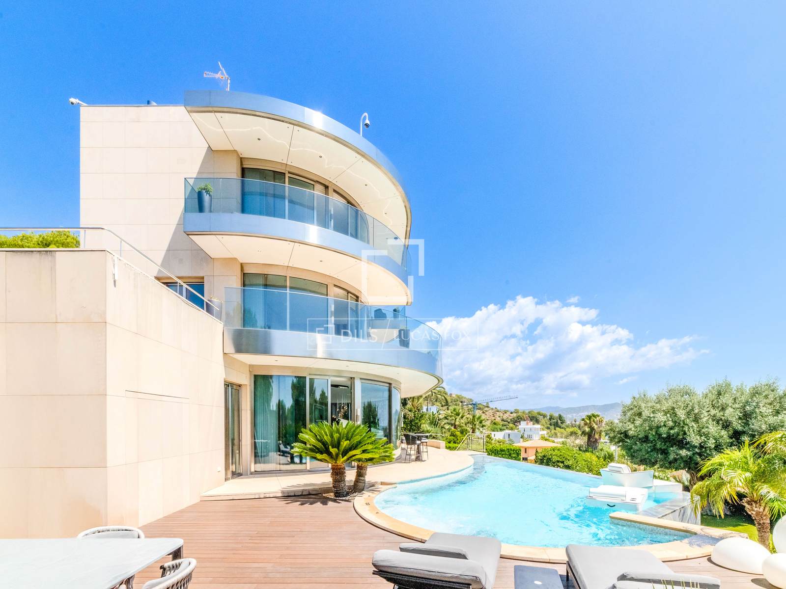 Villa in Sitges, Barcelona, Spanien 5 Schlafzimmer, 615 m2 Nr. 150681