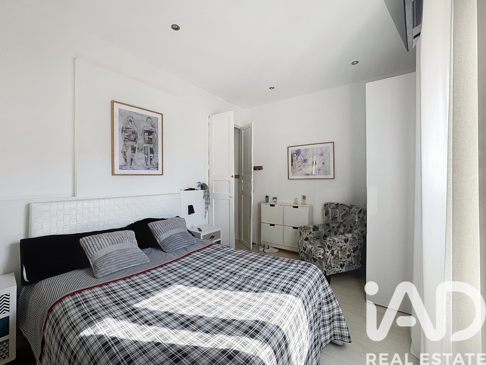 Apartment in Vilanova i la Geltru, Barcelona, Spain 3 bedrooms, 110 sq.m. No. 172881
