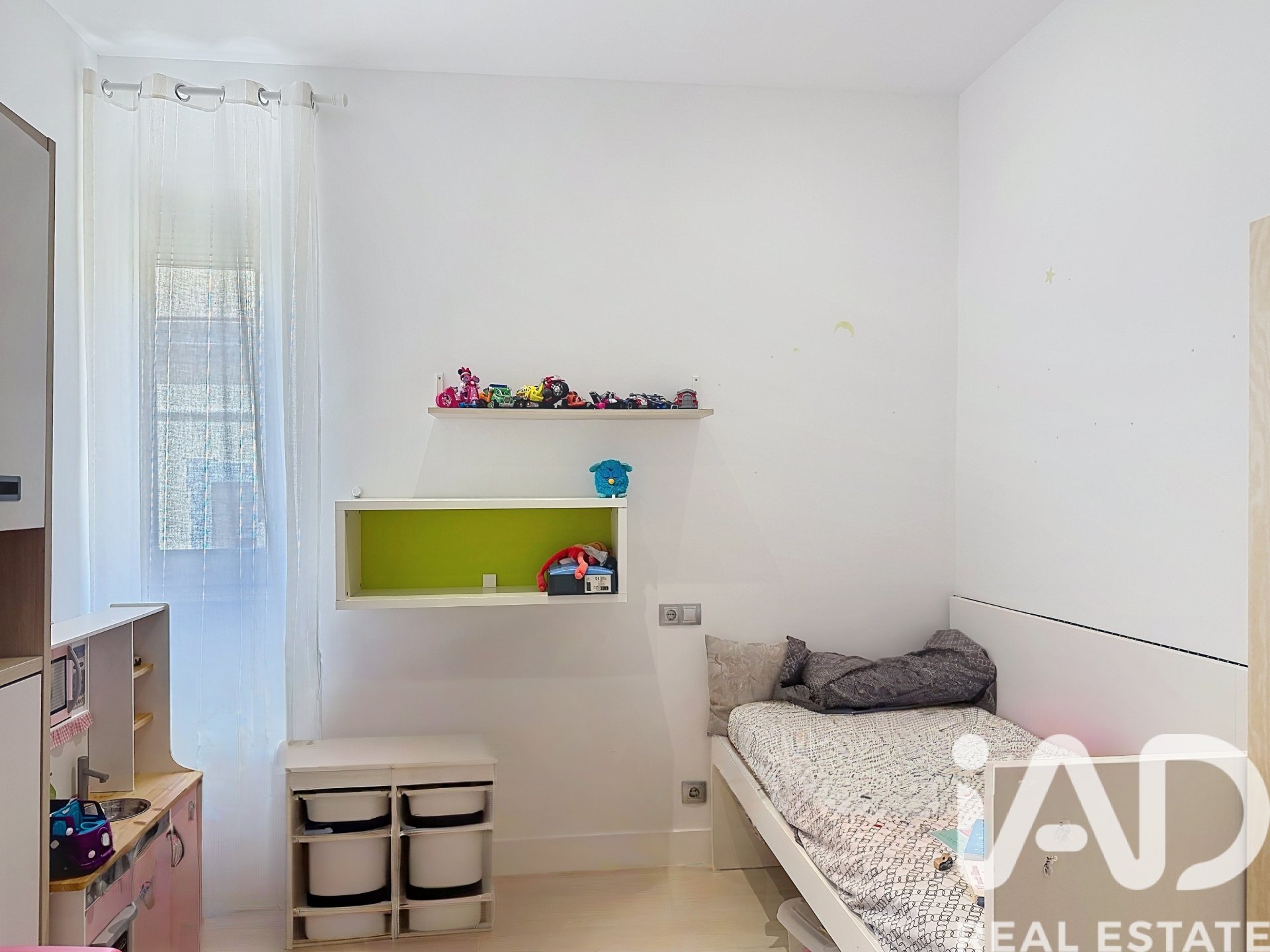 Apartment in Vilanova i la Geltru, Barcelona, Spain 3 bedrooms, 110 sq.m. No. 172881