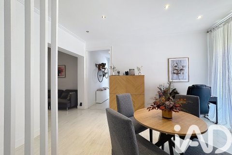 Dzīvoklis Vilanova i la Geltru, Barcelona, Spānijā 3 istabas, 110 m2 Nr. 172881
