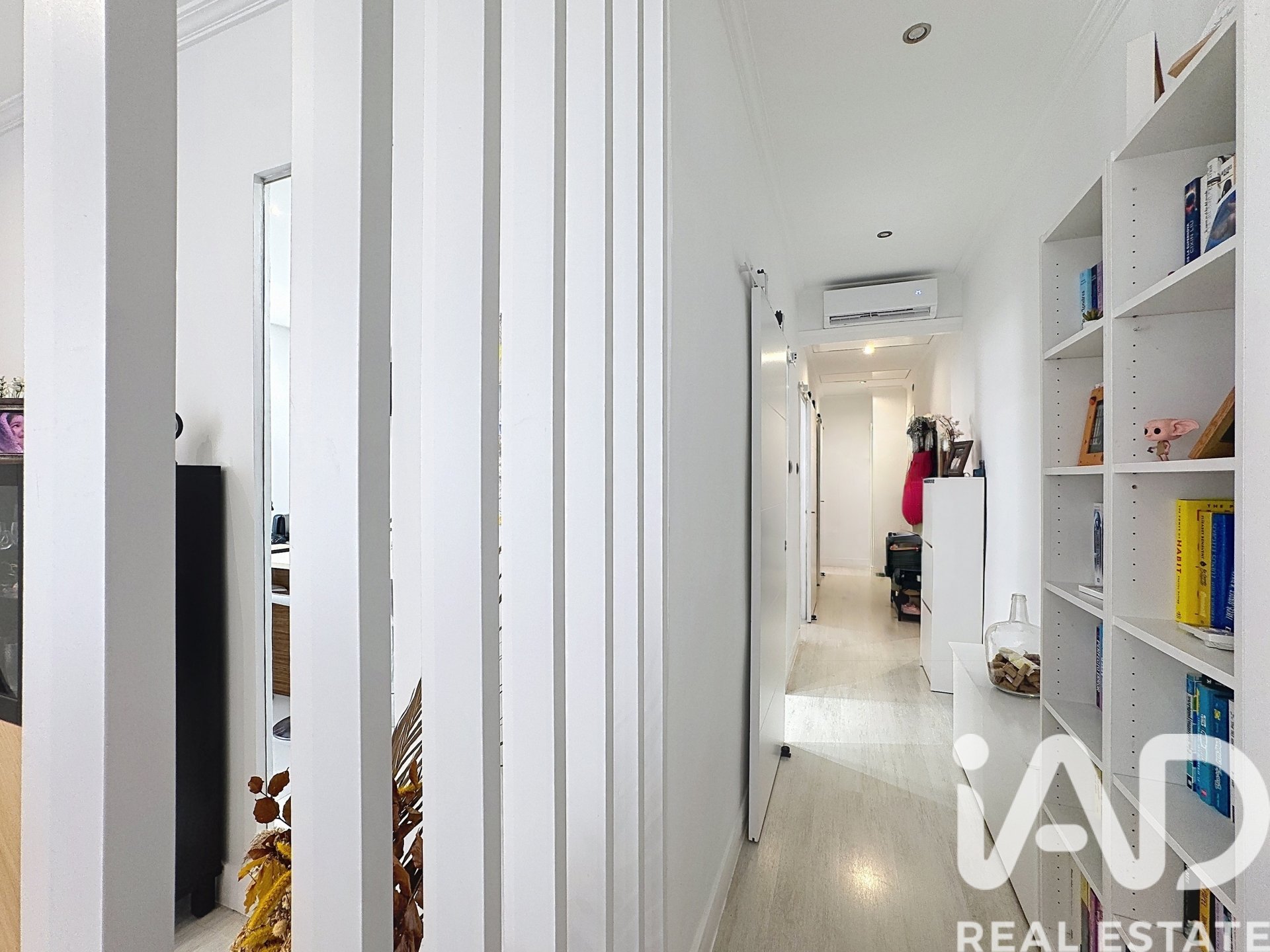 Apartment in Vilanova i la Geltru, Barcelona, Spain 3 bedrooms, 110 sq.m. No. 172881