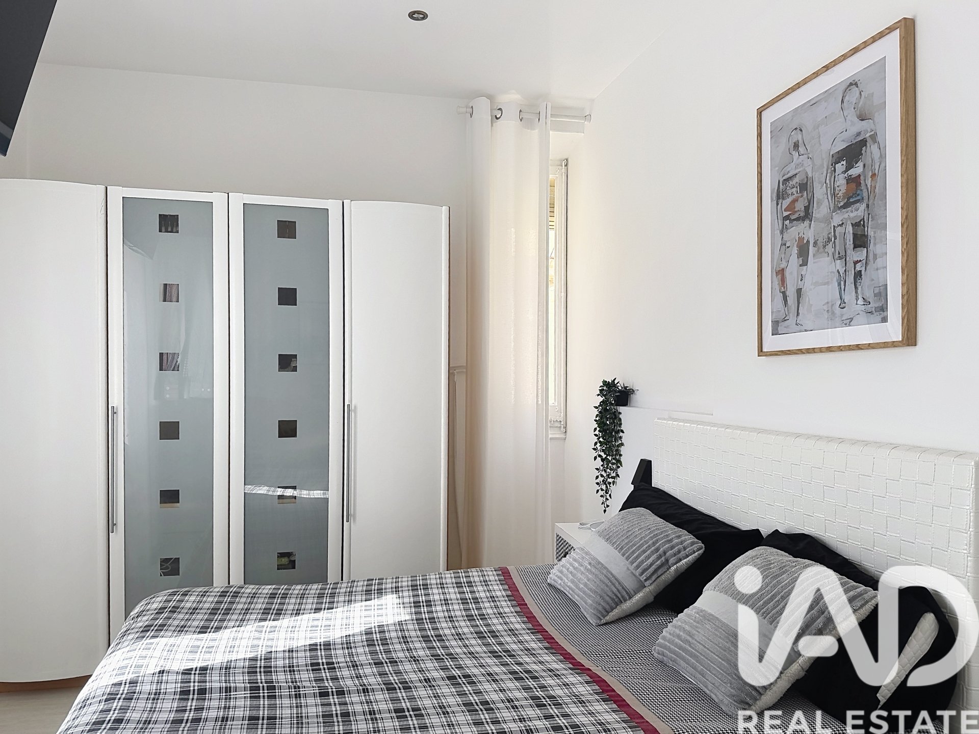 Apartment in Vilanova i la Geltru, Barcelona, Spain 3 bedrooms, 110 sq.m. No. 172881