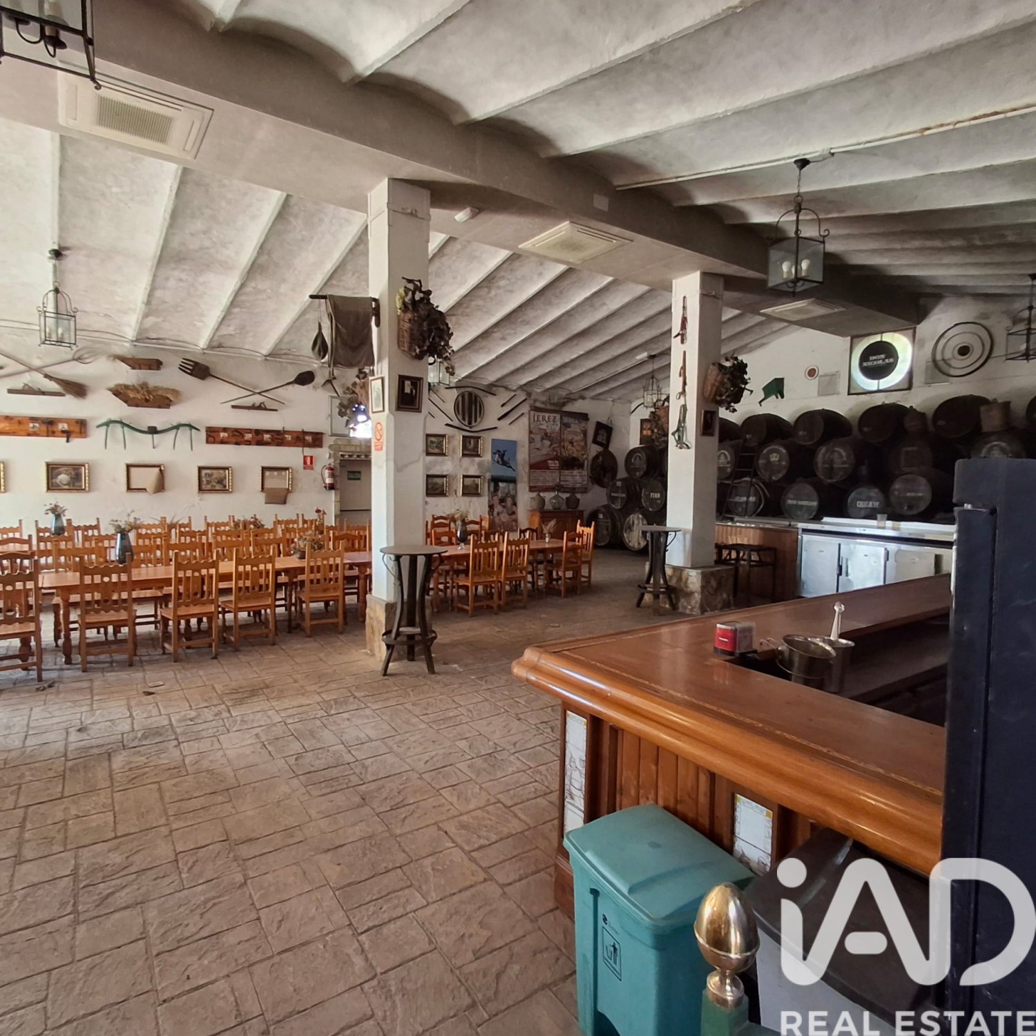 Lokal usługowy w Jerez de la Frontera, Cadiz, Hiszpania nr 172884