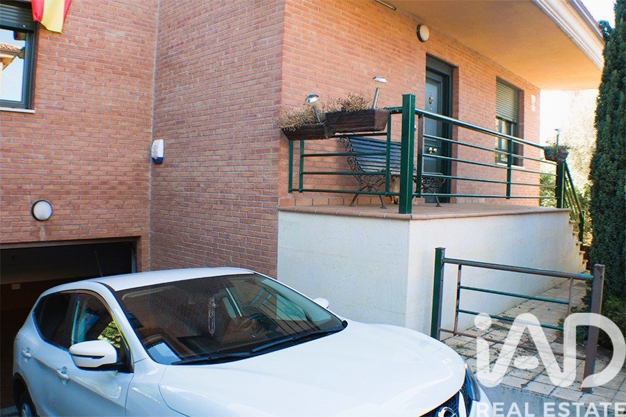 House in San Andres del Rabanedo, Leon, Spanien 4 Schlafzimmer, 287 m2 Nr. 172882