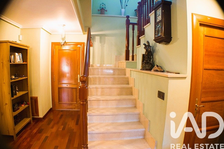 House in San Andres del Rabanedo, Leon, Spanien 4 Schlafzimmer, 287 m2 Nr. 172882