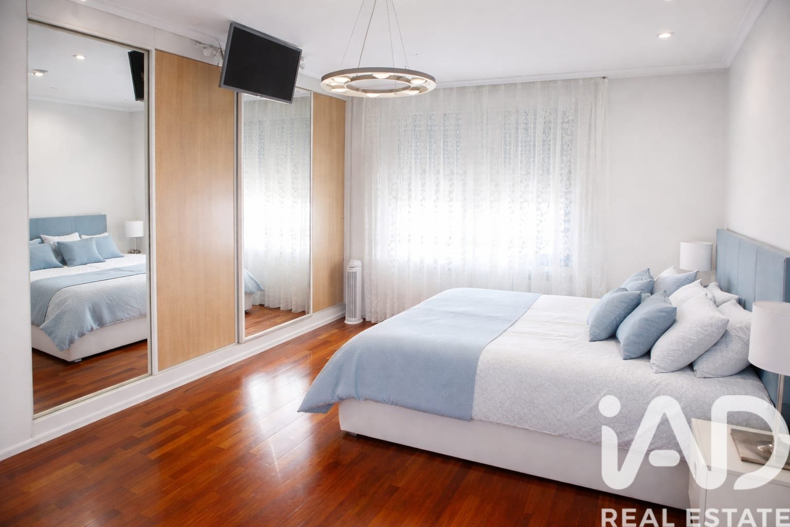 House in San Andres del Rabanedo, Leon, Spanien 4 Schlafzimmer, 287 m2 Nr. 172882