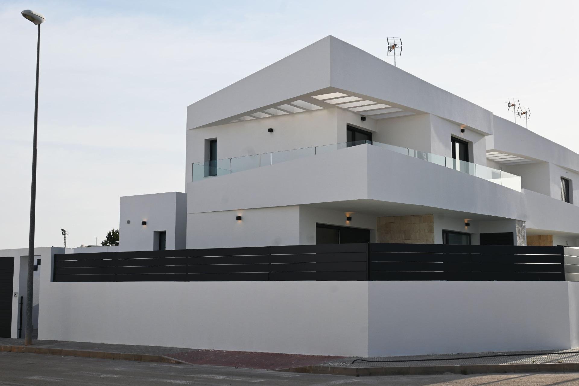 Villa i Dolores, Murcia, Spanien 3 sovrum, 136 kvm. Nr. 133073