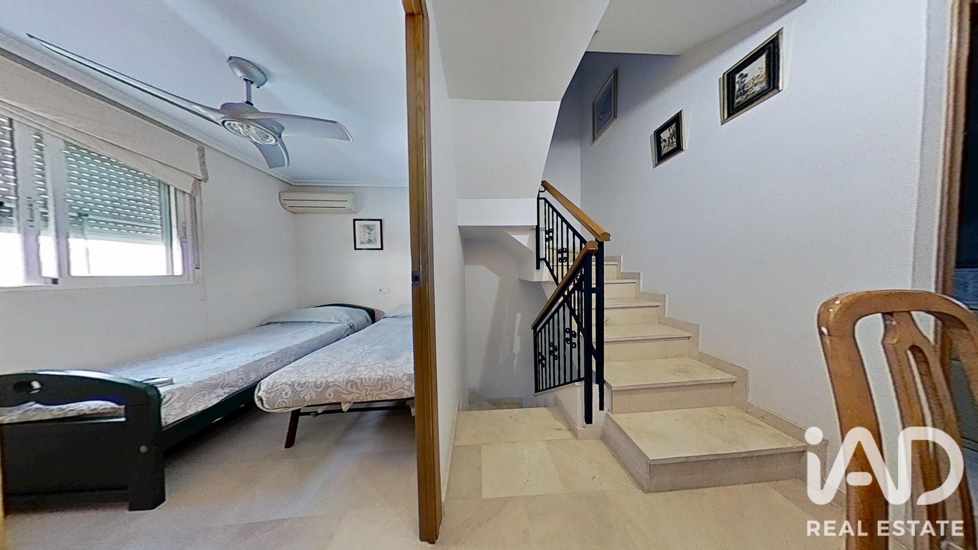 Townhouse à Santa Pola, Alicante, Espagne 4 chambres, 92 m2 No. 194395