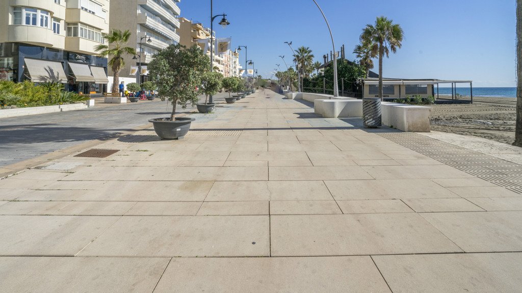 Apartamento en Estepona, Málaga, España 3 dormitorios, 92 m2 No. 107853