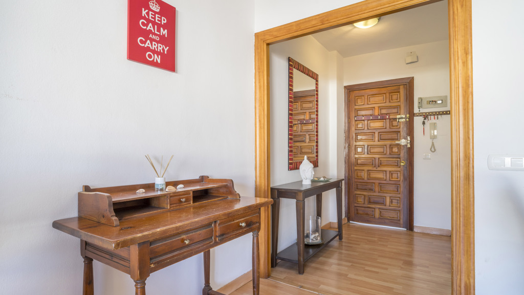 Apartamento en Estepona, Málaga, España 3 dormitorios, 92 m2 No. 107853