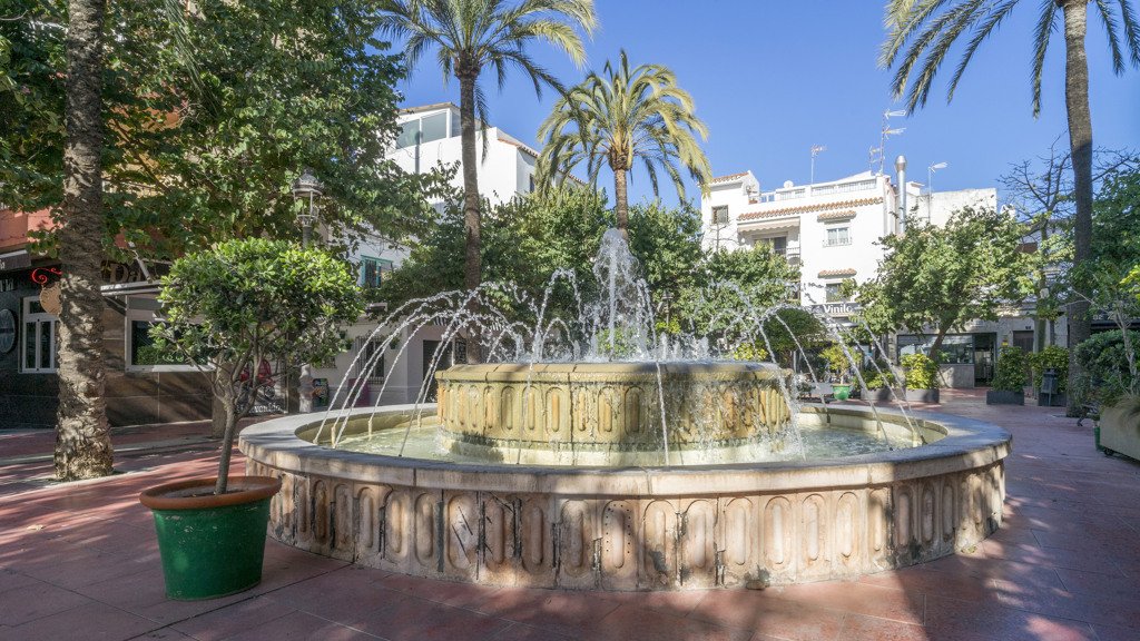 Apartamento en Estepona, Málaga, España 3 dormitorios, 92 m2 No. 107853