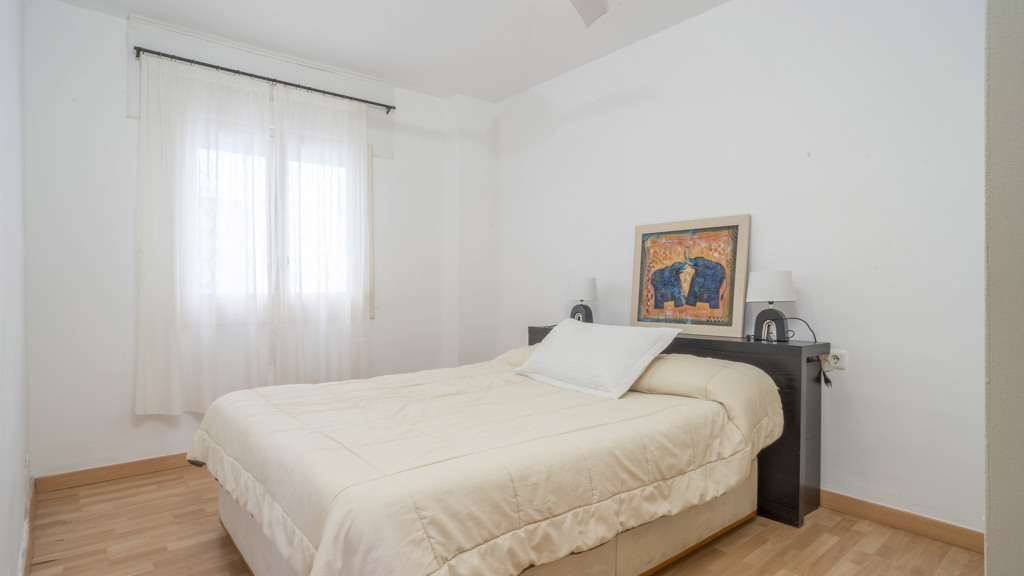 Apartamento en Estepona, Málaga, España 3 dormitorios, 92 m2 No. 107853
