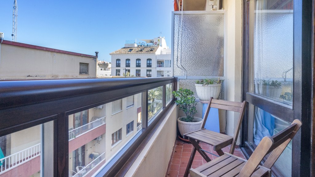 Apartamento en Estepona, Málaga, España 3 dormitorios, 92 m2 No. 107853
