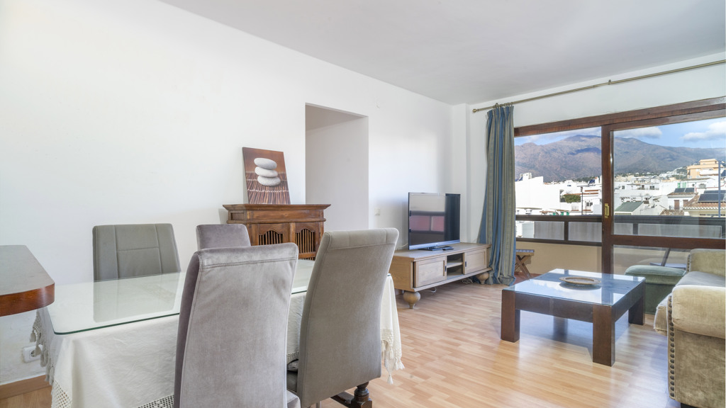 Apartamento en Estepona, Málaga, España 3 dormitorios, 92 m2 No. 107853