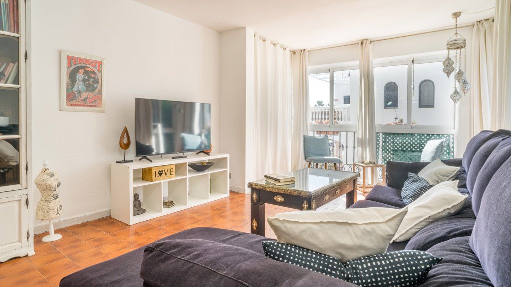 Appartamento a Manilva, Malaga, Spagna 2 camere da letto, 104 mq. N° 107852