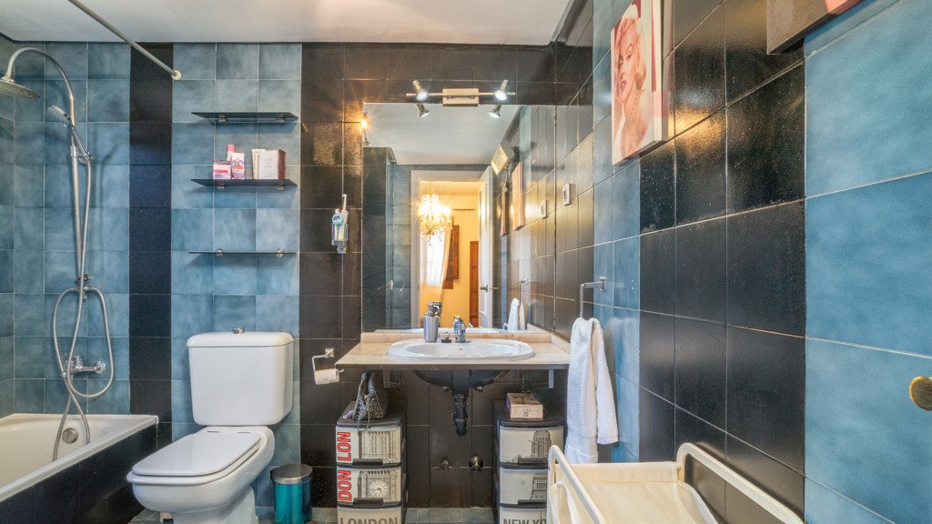 Appartamento a Manilva, Malaga, Spagna 2 camere da letto, 104 mq. N° 107852
