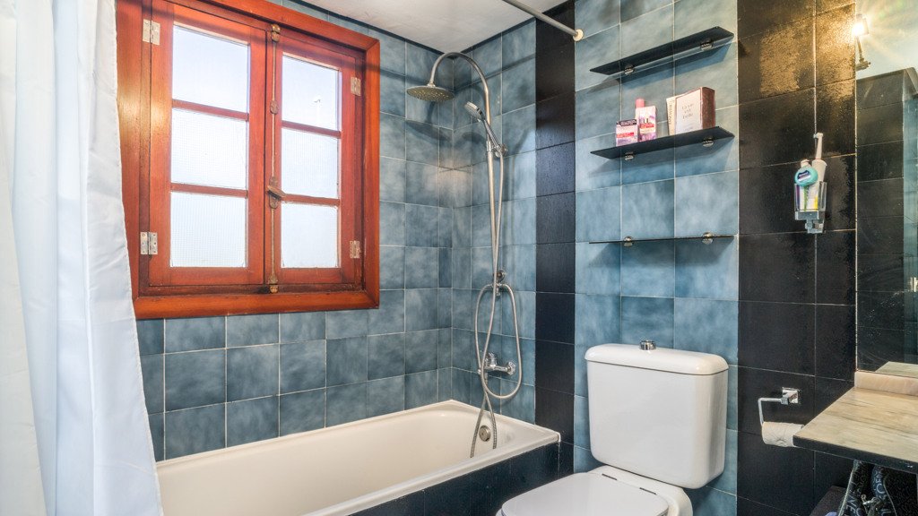 Appartamento a Manilva, Malaga, Spagna 2 camere da letto, 104 mq. N° 107852