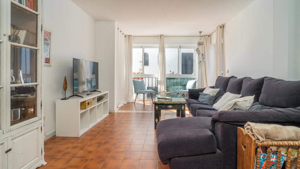 Appartamento a Manilva, Malaga, Spagna 2 camere da letto, 104 mq. N° 107852