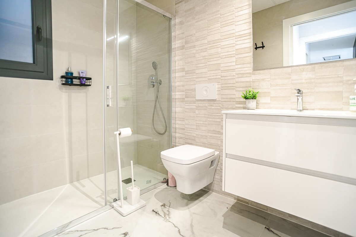 Apartamento en Alicante, España 2 dormitorios, 75 m2 No. 194581