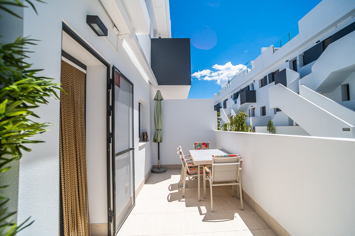 Dzīvoklis Torrevieja, Alicante, Spānijā 3 istabas, 138 m2 Nr. 194577