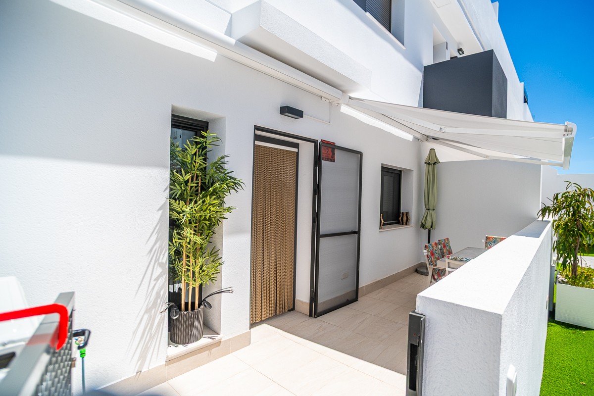 Dzīvoklis Torrevieja, Alicante, Spānijā 3 istabas, 138 m2 Nr. 194577