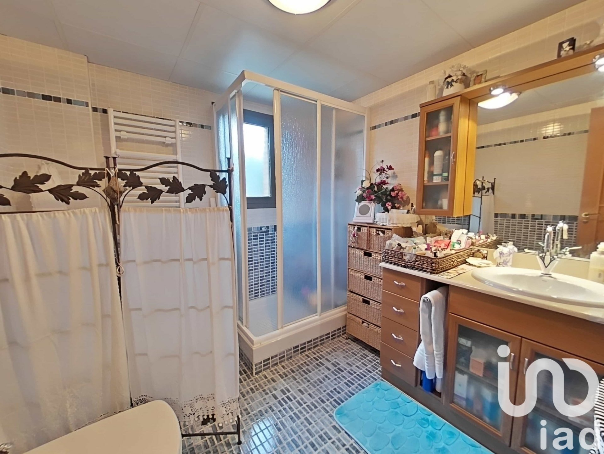 Сasa en Alpicat, Lérida, España 6 dormitorios, 376 m2 No. 153051