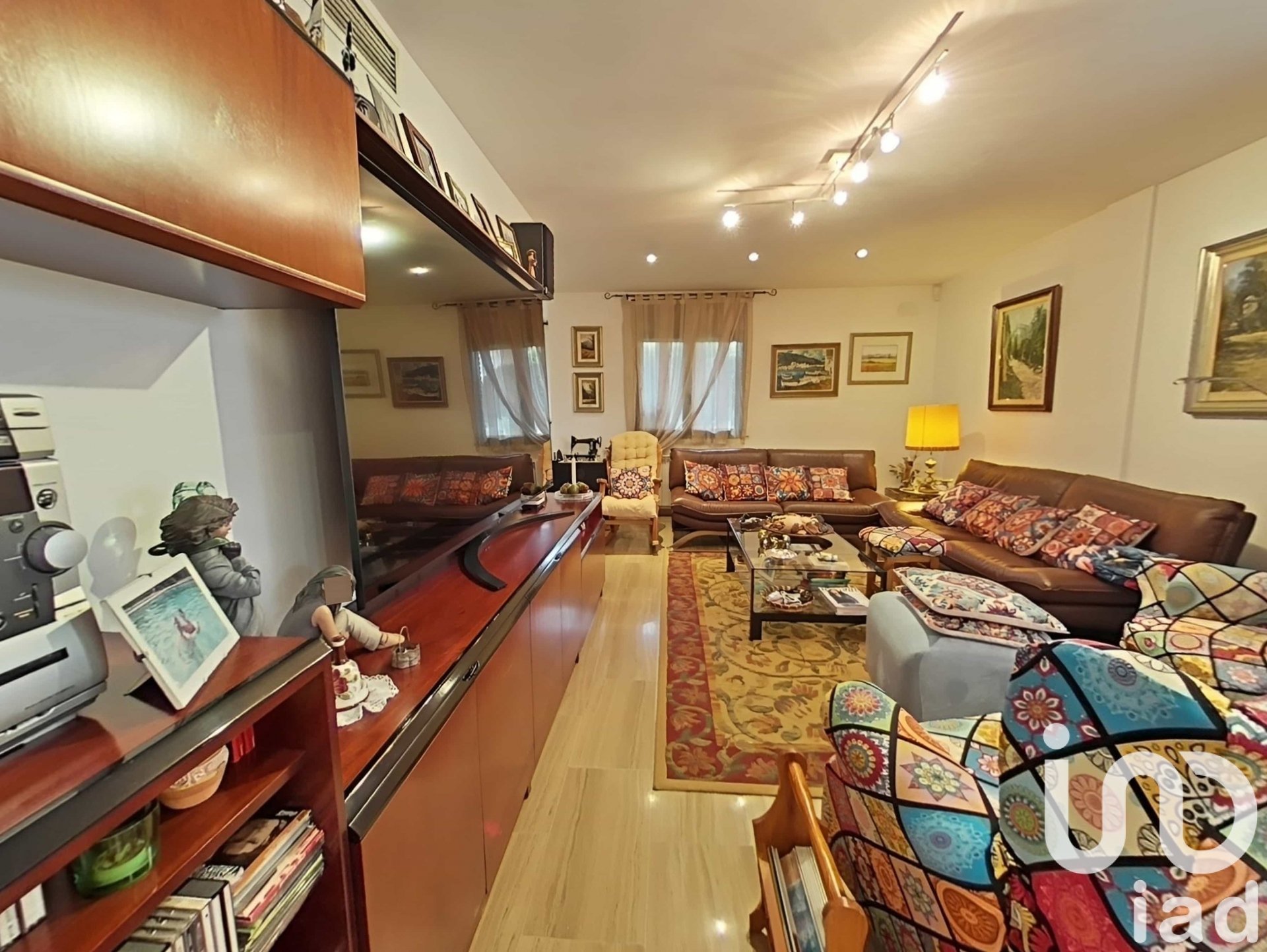 Сasa en Alpicat, Lérida, España 6 dormitorios, 376 m2 No. 153051