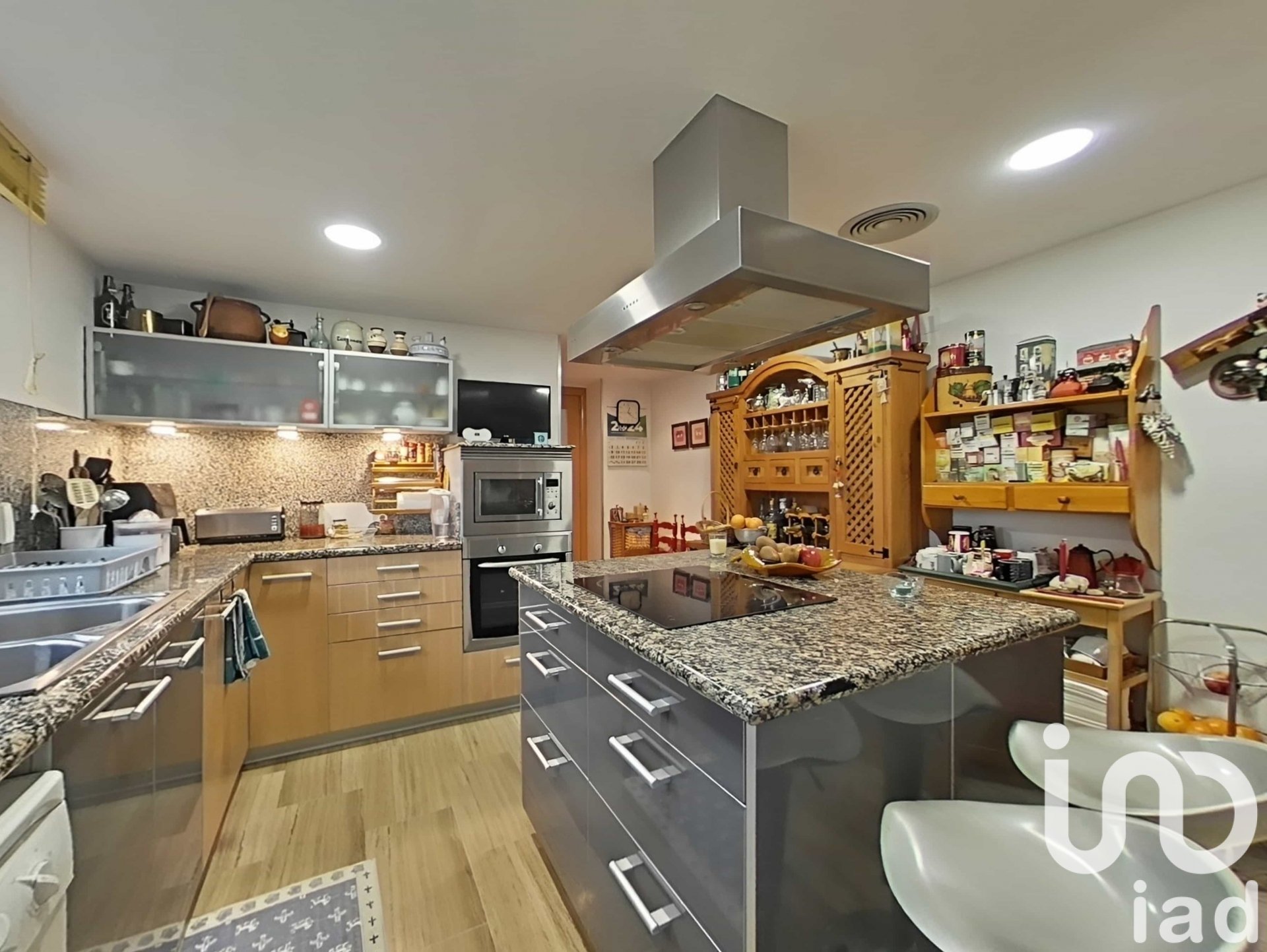 Сasa en Alpicat, Lérida, España 6 dormitorios, 376 m2 No. 153051