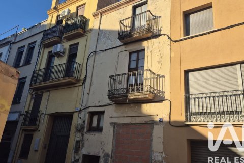 Māja El Vendrell, Tarragona, Spānijā 316 m2 Nr. 184744