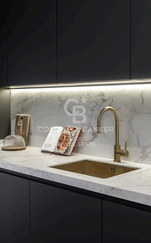 Apartamento en Madrid, España 3 dormitorios, 160 m2 No. 158109