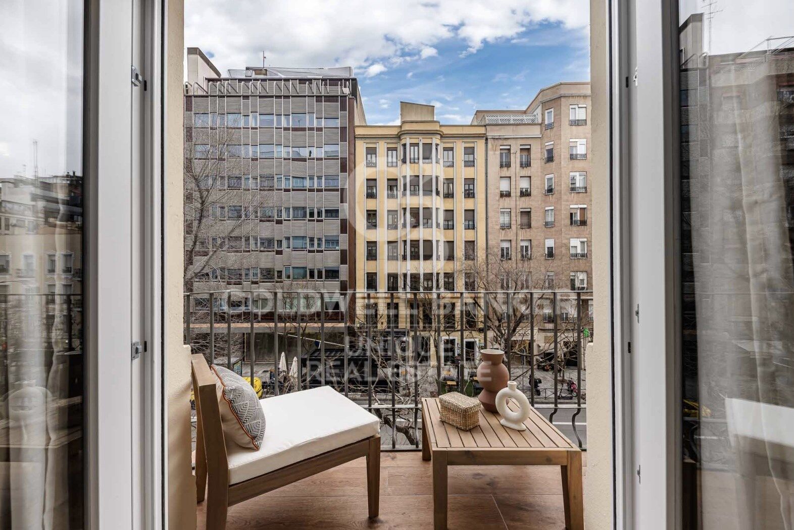 Apartamento en Madrid, España 3 dormitorios, 160 m2 No. 158109