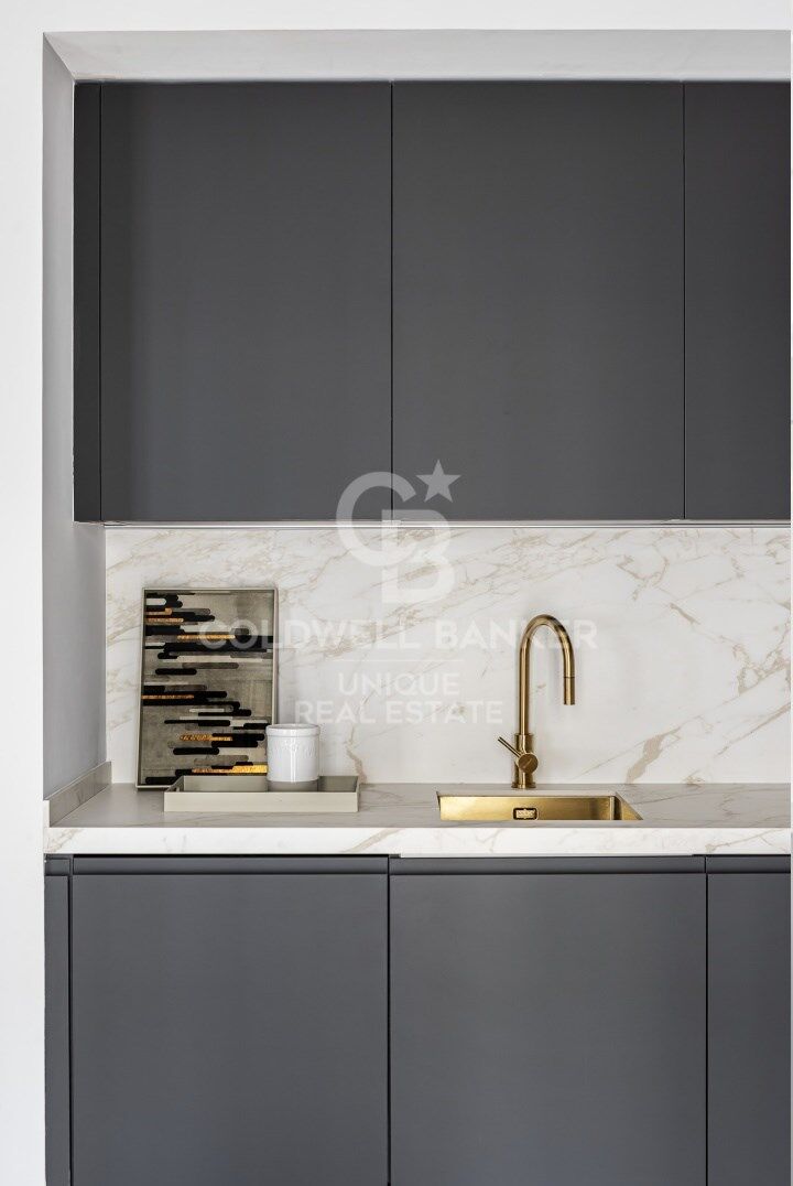 Apartamento en Madrid, España 3 dormitorios, 160 m2 No. 158109