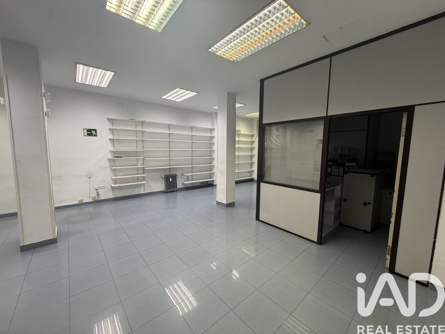 Office à Madrid, Espagne 161 m2 No. 188400