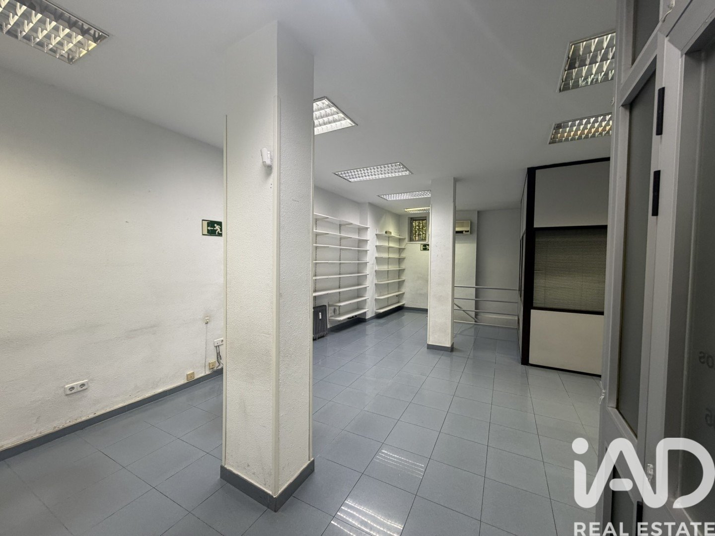 Office à Madrid, Espagne 161 m2 No. 188400
