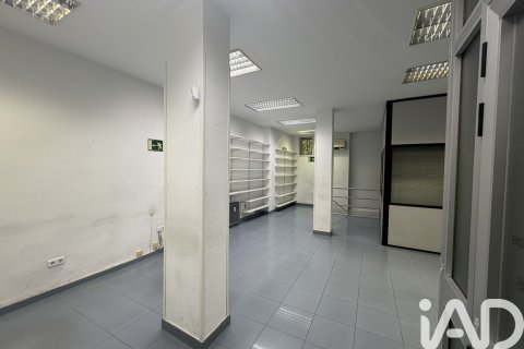 Oficina en Madrid, España 161 m2 No. 188400