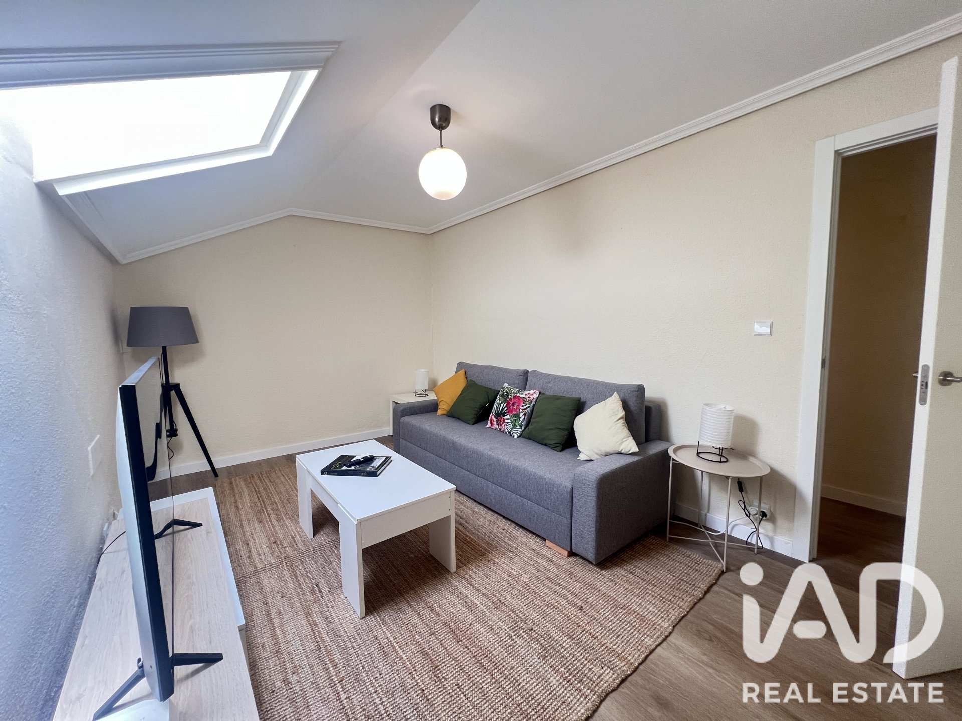 Dzīvoklis Aviles, Asturias, Spānijā 2 istabas, 82 m2 Nr. 188404