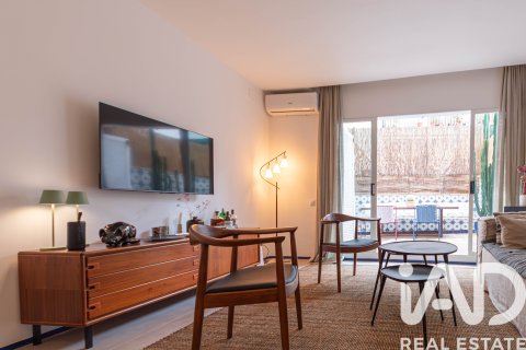 Duplex in Sitges, Barcelona, Spain 2 bedrooms, 101 sq.m. No. 188403