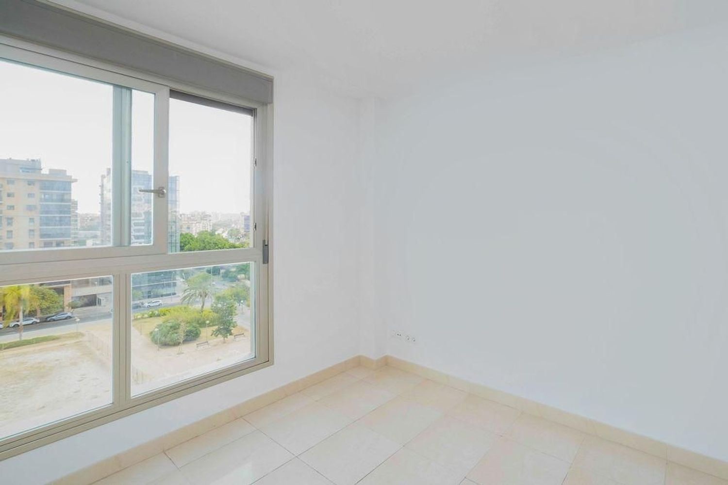 Appartamento a Alicante, Spagna 3 camere da letto, 113 mq. N° 151383