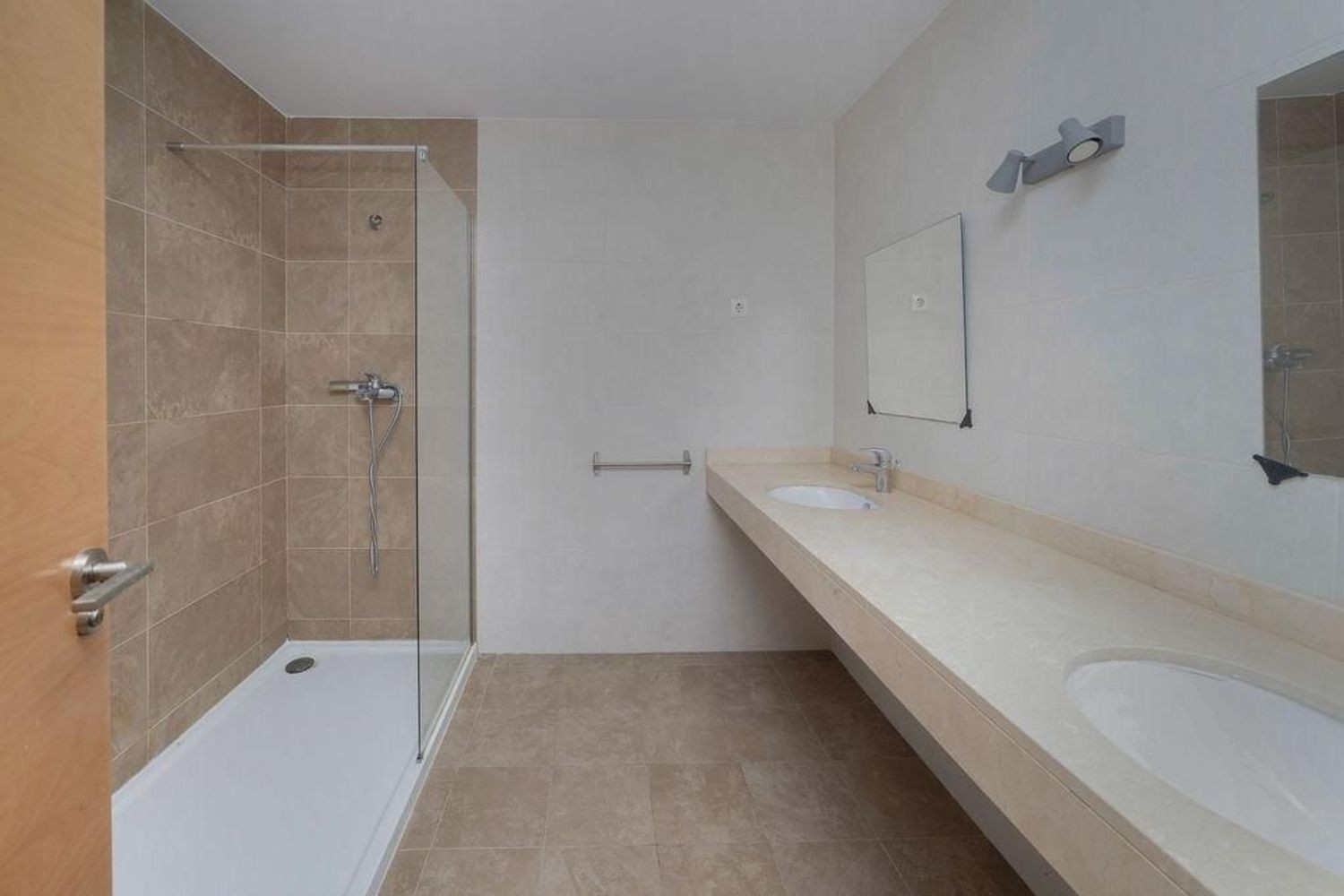 Appartamento a Alicante, Spagna 3 camere da letto, 113 mq. N° 151383