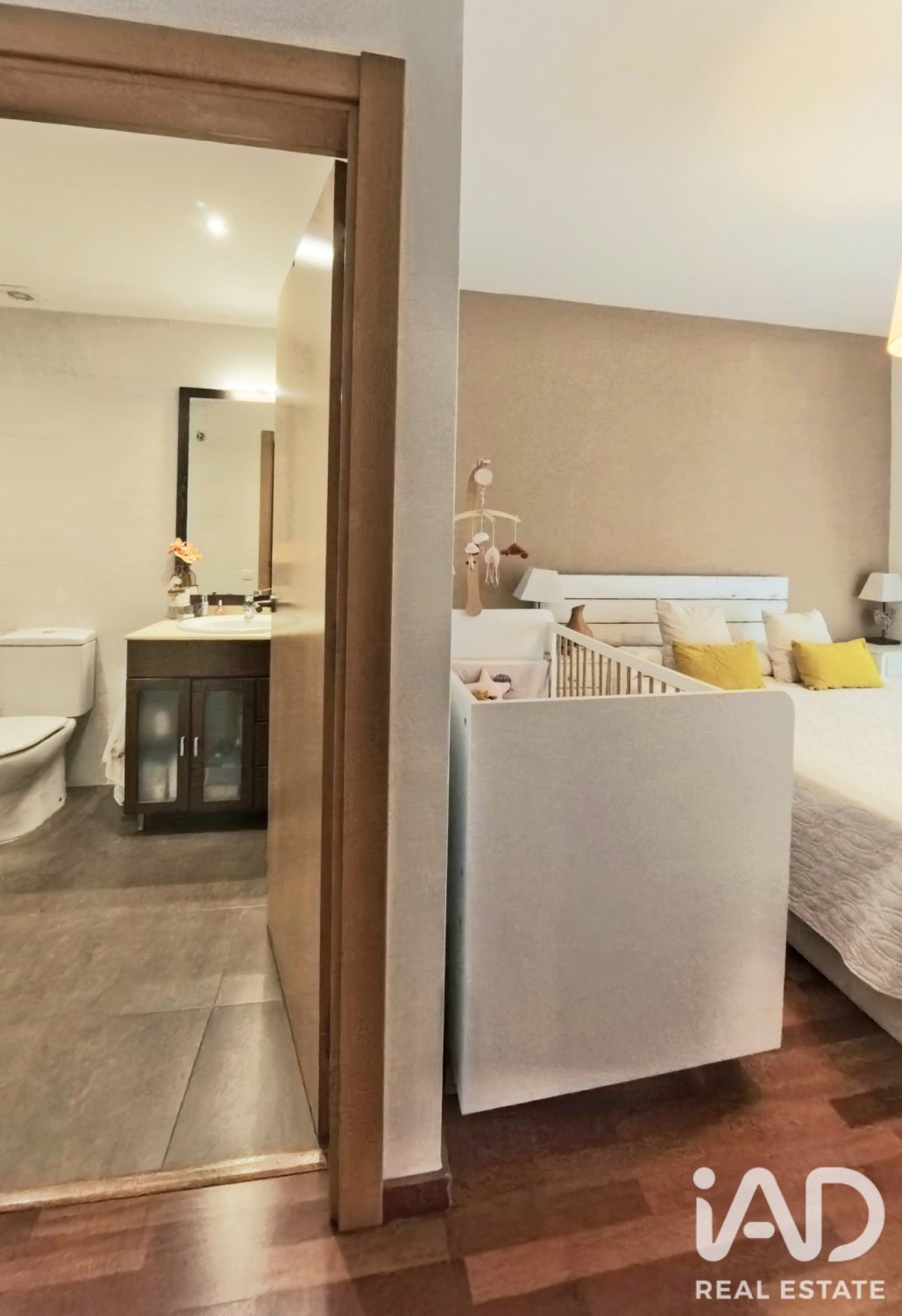 Apartment in Barcelona, Spain 3 bedrooms, 87 sq.m. No. 187902